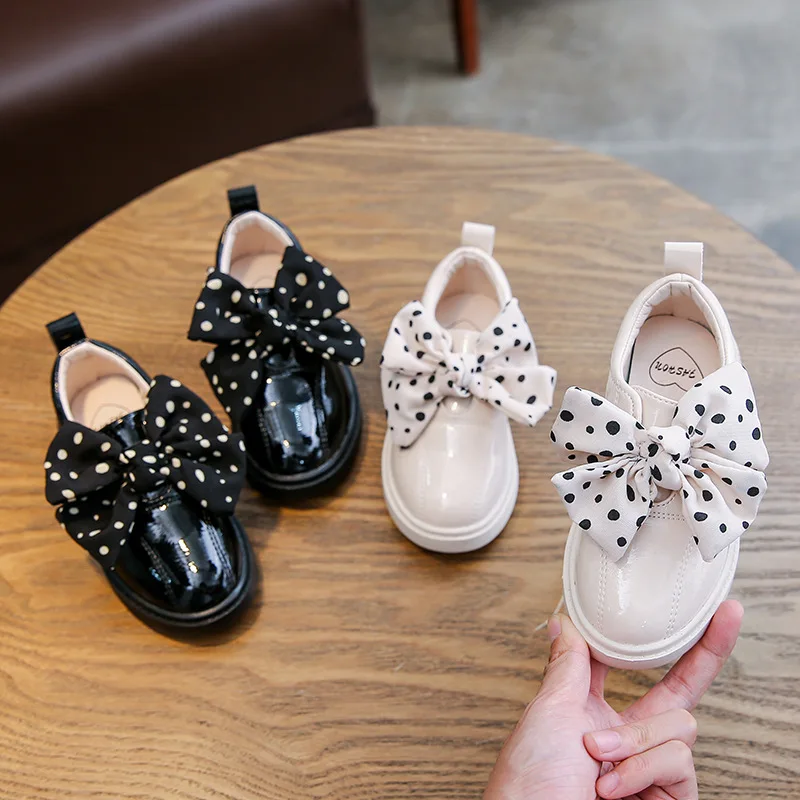Zapatos de cuero para ni&ntilde;as, zapatillas planas de princesa con pajarita, primavera y oto&ntilde;o, E436, 2022-2