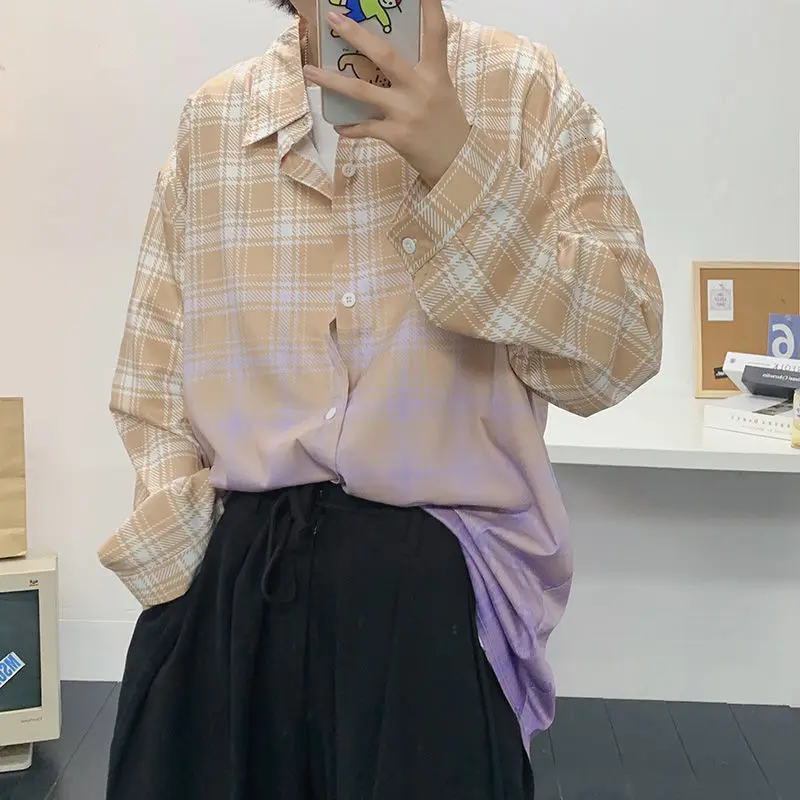 

Осенняя клетчатая рубашка мужская мода ретро градиент цвета Повседневная рубашка Мужская Уличная дикая свободная Корейская рубашка с длин...