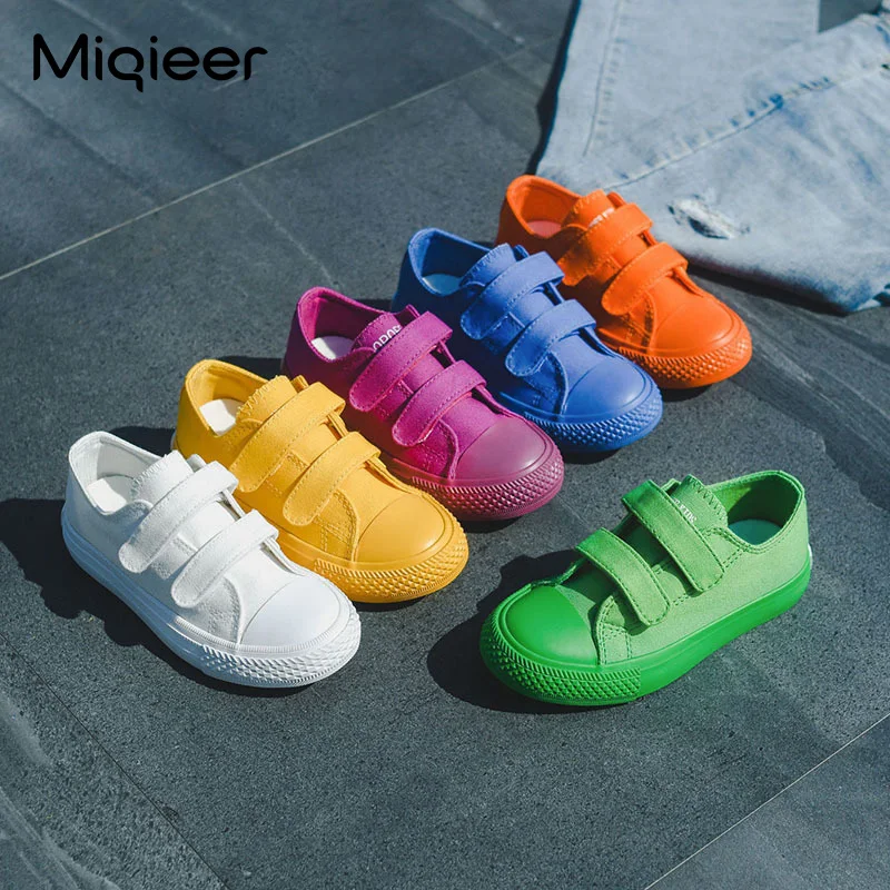 

2022 Kids Canvas Shoes Boys Girls Sneakers Fashion Candy Color Breathable Student Basket Children Flat Casual Shoes Size 25-38