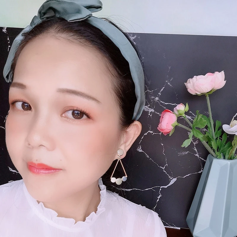 Женские серьги-клипсы без пирсинга большие треугольные подвески капающие масла