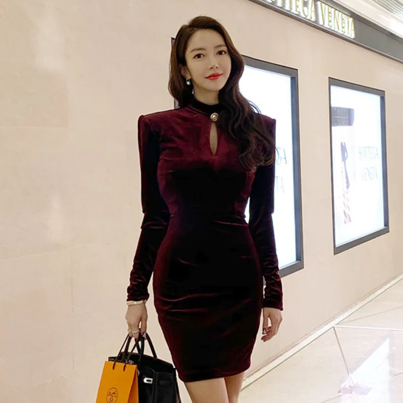 

Женские платья МАЗ