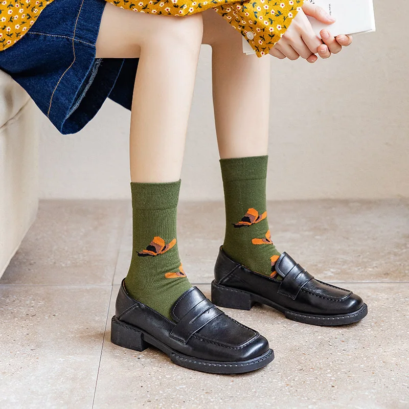 Women Socks 2022 New Fashion Cartoon Cotton Breathable Girls High Quality Asymmetry Long Socks Retro Korean Socks For Women