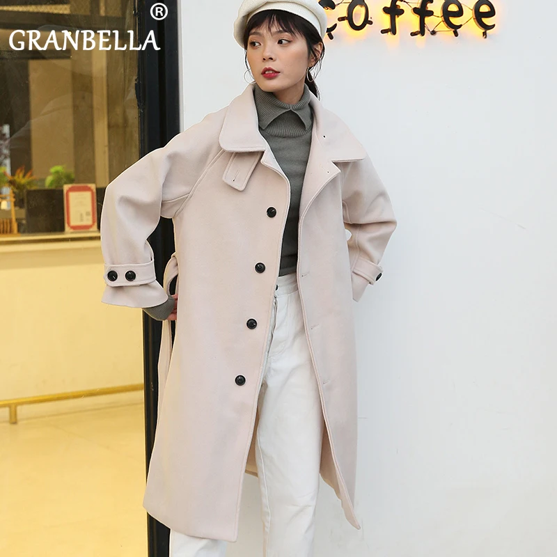 

Coats & Jackets