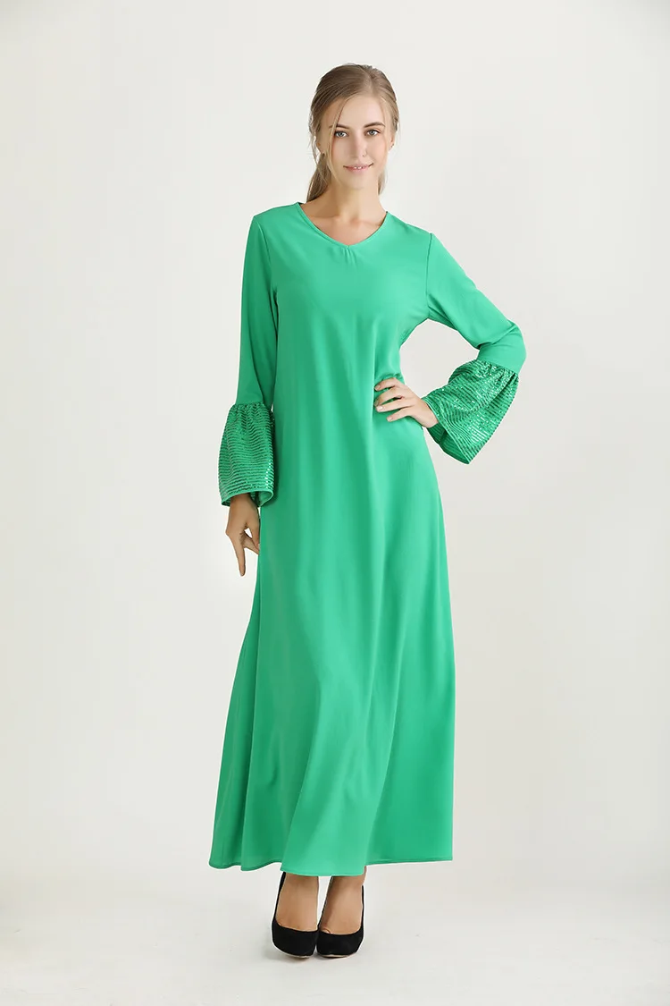 

2021 Middle East Dubai Arab Hot-selling Muslim Women's Robe Long Skirt Dress Muslim Dress Women Caftan Dress