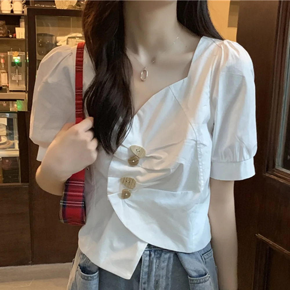 

Women Blouse Irregular V-neck White Shirt Ladies Design Sense Bubble Short Sleeves Student Young Fashion Korean Japan Summer