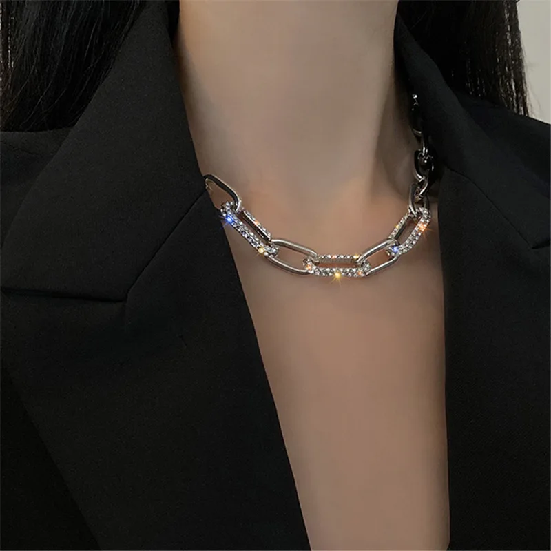 

Exaggerated Thick Chain Gold Silver Color Chain Necklace For Women Metal Collar Flash Diamond Stitching Choker Necklaces Jewelry