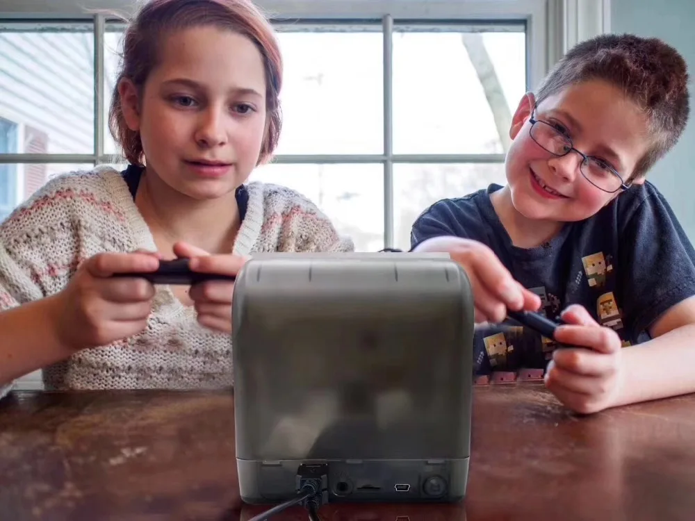 

Portable Retro Mini Handheld Game Console 4.3 Inch 64bit 3000 Video Games Classical Game Console Gift RETRO ARCADE