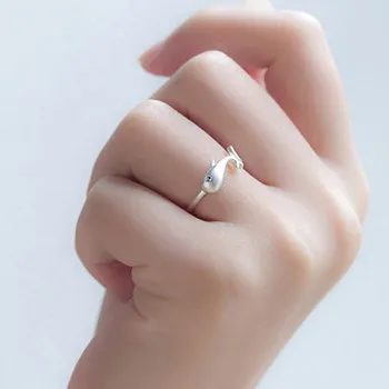 

Korea Beautiful Cute Whale Frosted Face Ring with Diamond Dolphins Can Be Adjusted To Send Girlfriend Ring QXR63