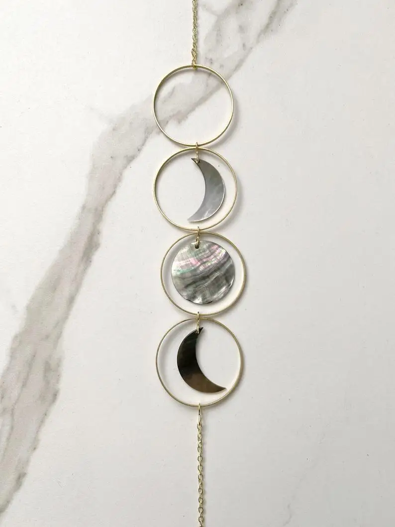 

Moon Phases 30mm Crystal Prism Room Decoration Ornament Glintz Zen Genuine Shell Sun Catchers Boho Home Decor Suncatcher Witchy