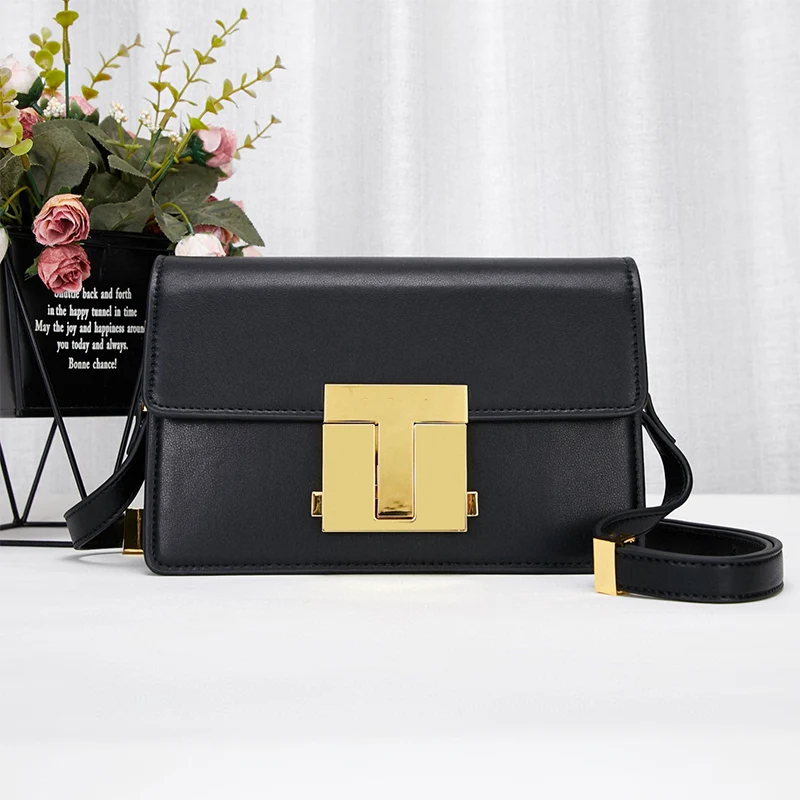

Retro design large capacity luxury hardware leather shoulder bag ladies new fashion multifunctional messenger bag