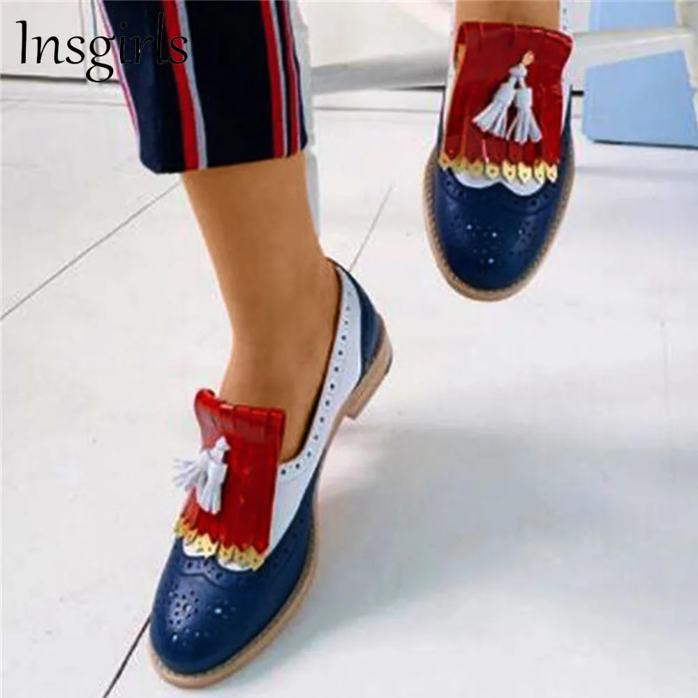 

Женские туфли из искусственной кожи, всесезонные ажурные туфли в британском стиле с острым носком, офисные туфли на плоской подошве большог...