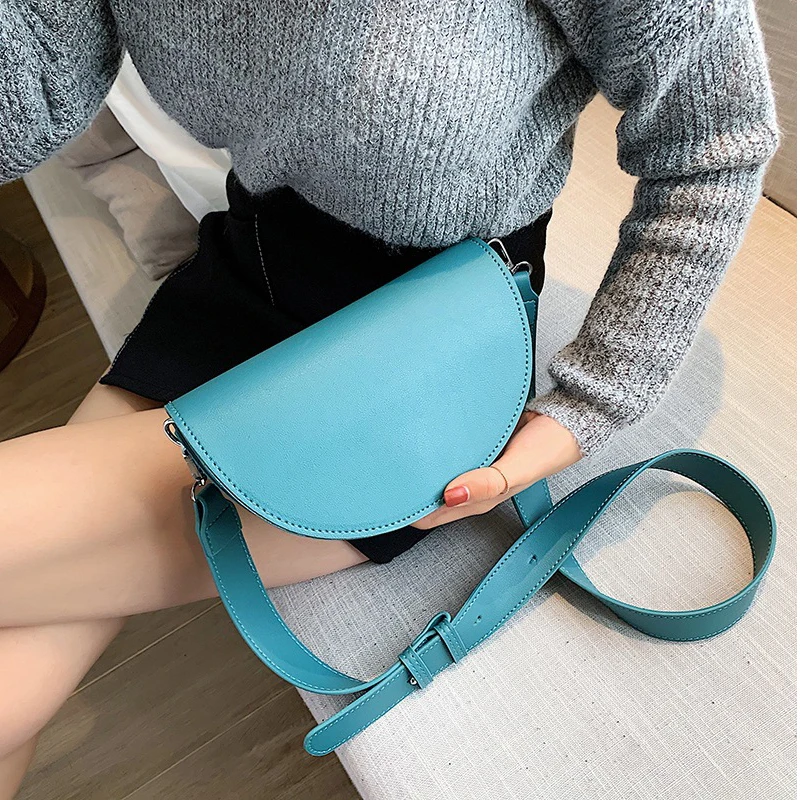 

Geestock Women Handbag for Designer Saddle Fashion Crossbody Shoulder Bags New PU Leather Simple Ladies Half Moon Flap Clutch