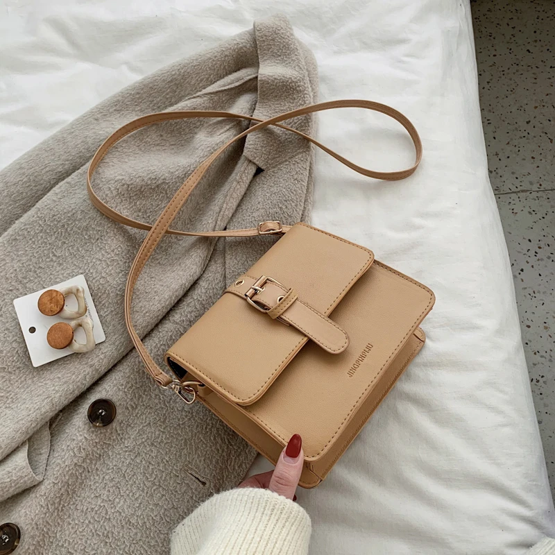 

New Woman Shoulder Bag Fashionable Simple Chain Messenger Bag High Quality Luxury Designer Handbag 2021 New Female Underarm Bag