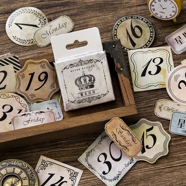 

Ретро наклейки с датой