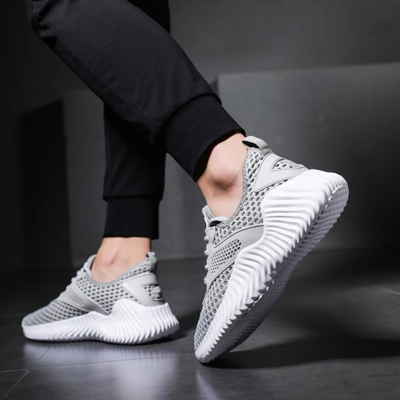 Running Shoes for Man Breathable Comfortable Couple Footwear Jogging Gym Training Outdoor Light Sport Shoes Zapatos Hombre