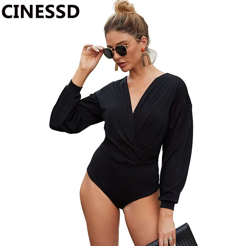 Женский боди с v образным вырезом CINESSD черный облегающий короткий комбинезон