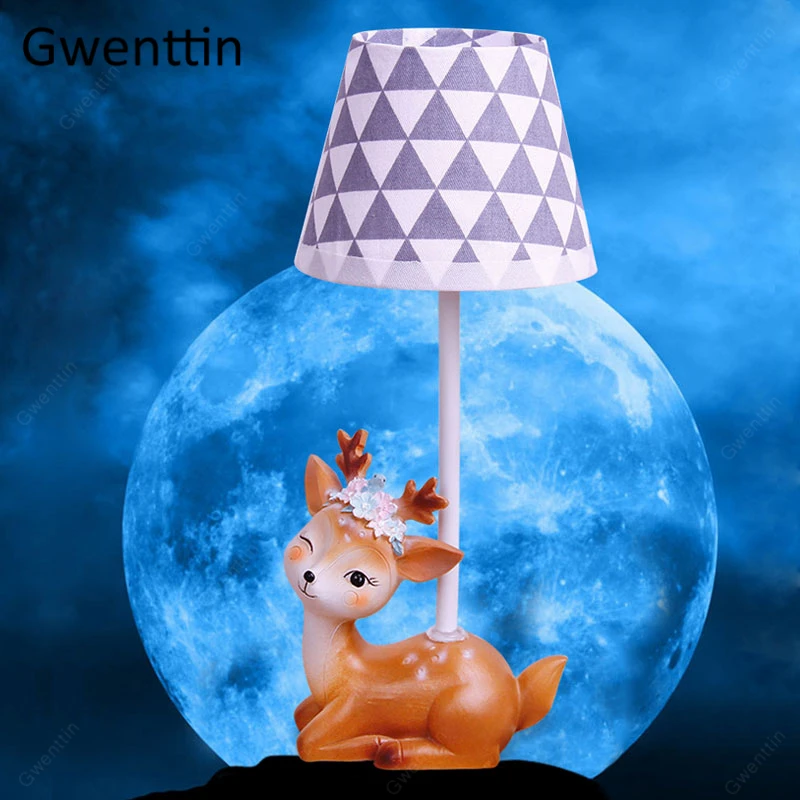 Маленькая настольная лампа в форме сердца для девочек светодиодный