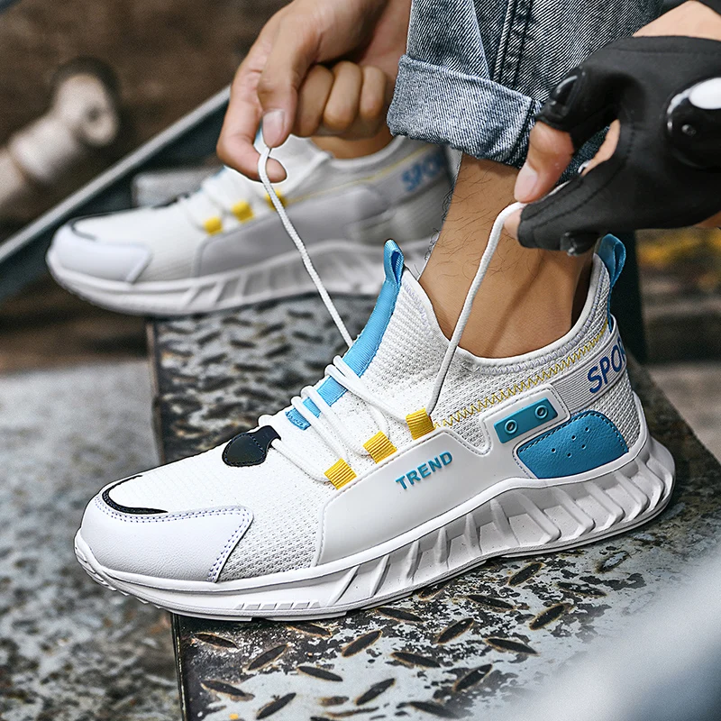

2021 New Running Men Shoes Casual Sneakers Sport White Mesh Fashion Man Shoe Lace Up Solid Sneaker
