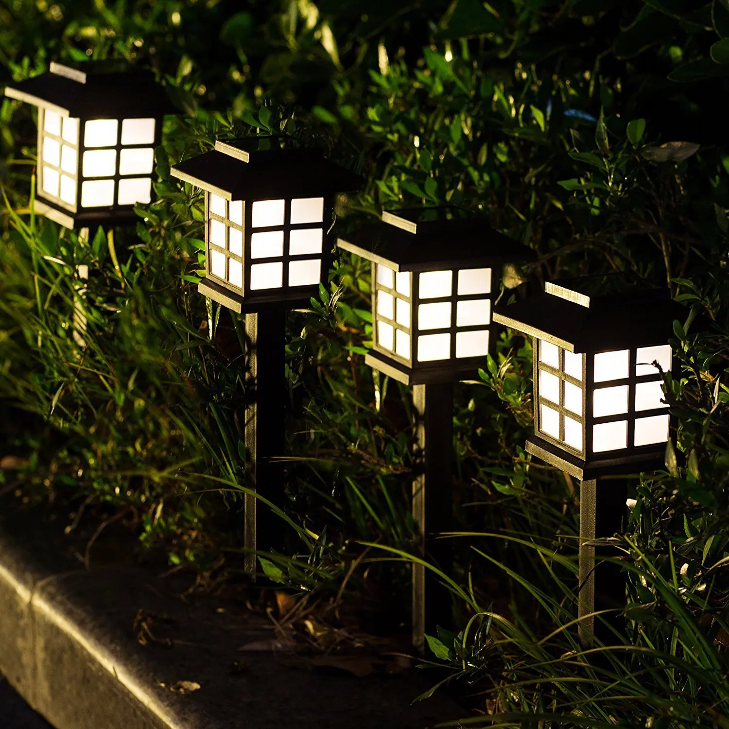 

1/2/4PCS Solar Garden Lamps Outdoor Led Lights Waterproof Solar Lights for Garden Decoration House Lights Outdoor Solar Light