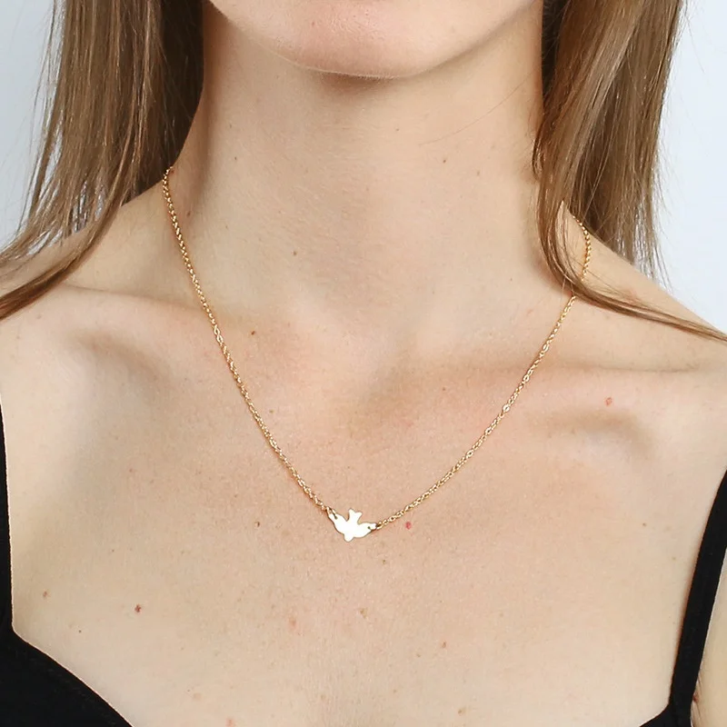 

POPACC Fashion Simple Metal Necklace Women's Charm Necklace Pendant Short Necklace Holiday Gift Jewelry
