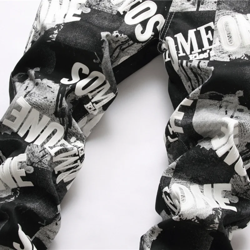 2021 New Arrival Letter Digital Print Stylish Men Stretch Pencil Jeans Trousers Hip Hop Slim Denim Pants For Party Moda Hombre