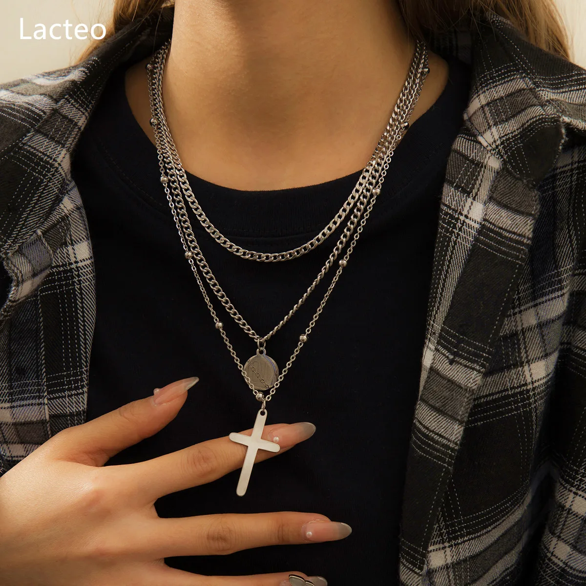 

Lacteo Neo-Gothic Multilayer Stainless Steel Cross Pendant Necklace Steampunk Twisted Clavicle Chain Choker Necklace Jewelry