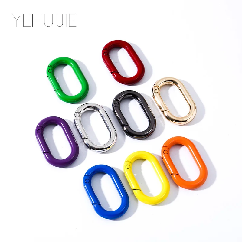 

9PCS Keychain Metal Multicolor Round Buckle Keychain Mini Car Personality Keyring DIY Cute Handbag Charm Christmas Keychain