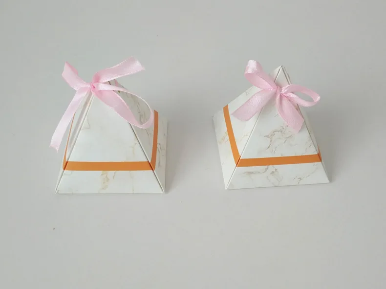 Коробка конфет в виде пирамиды бумажные коробки для лазерная резка упаковка