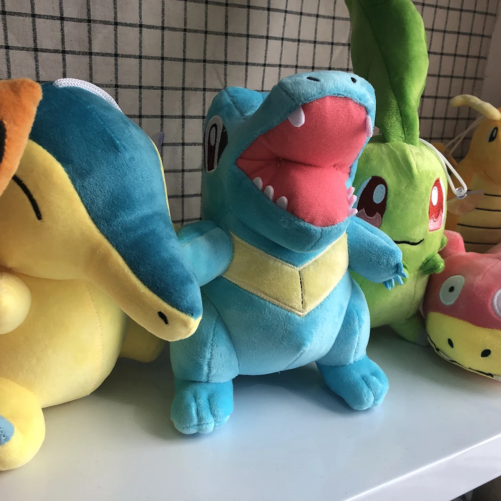 Kawaii короткая футболка с героями из японского аниме Pokemoned мягкие игрушки Pikachued