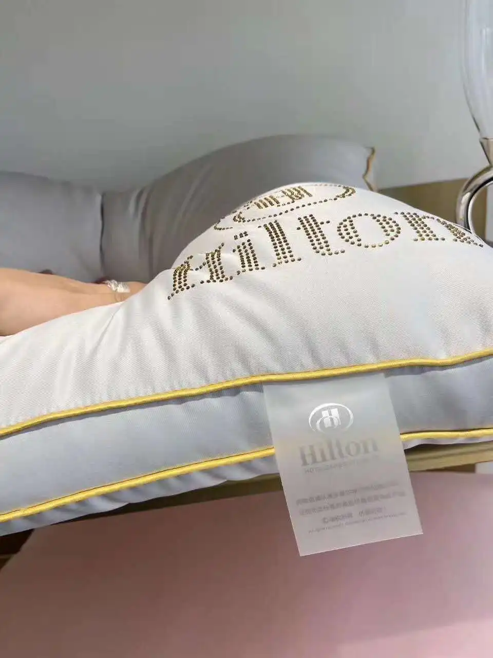 Hilton Hotel шелк сплошной цвет в простом стиле Подушка из хлопка с эффектом памяти core