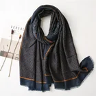 2021 весенне-осенний шарф из искусственного шелка модные длинные тонкие шаль с бахромой по подолу роскошным украшением теплая одежда для защиты от солнца 190 см * 90 см