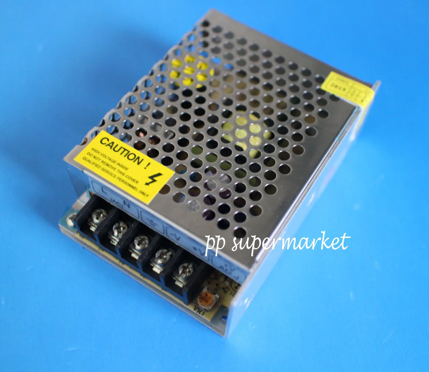 Светодиодная лента с индикатором переменного тока 12 В 2 А 24 Вт | Лампы и освещение