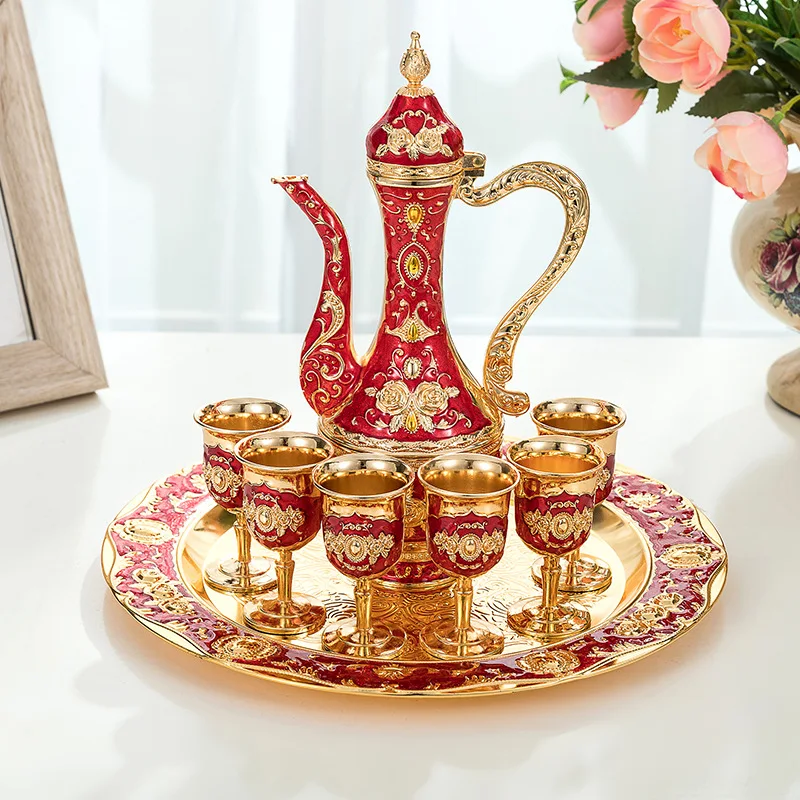 

Kitchen,Dining & Bar