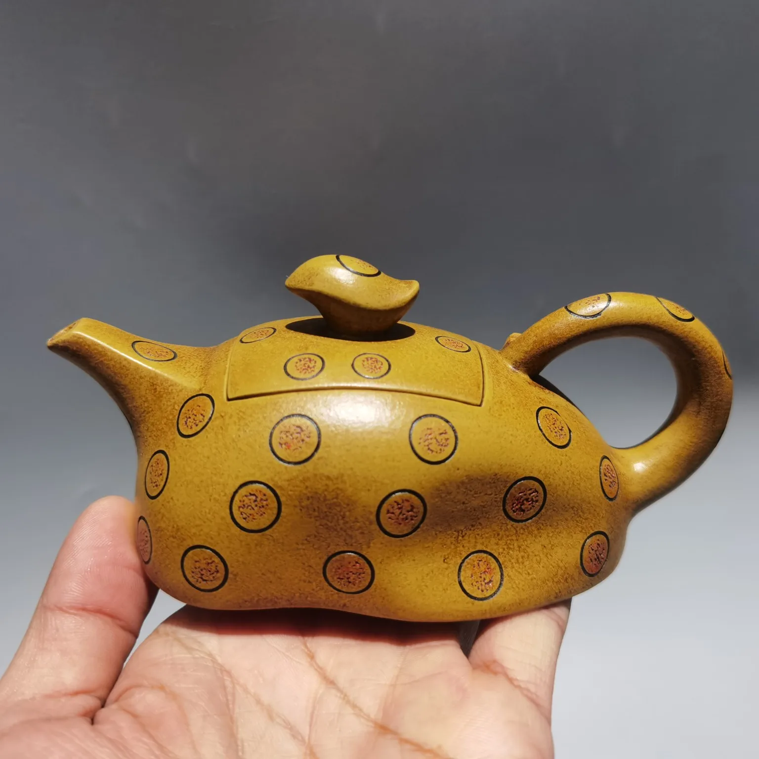 

6"Chinese Yixing Zisha Pottery Hand-Carved Leopard Pot Duan Ni kettle teapot Teapot Pot Tea Maker Office Ornaments