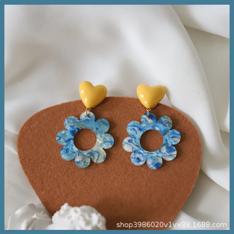 

Blue starry sky oil painting earrings long temperament acrylic flower earrings 2020 new