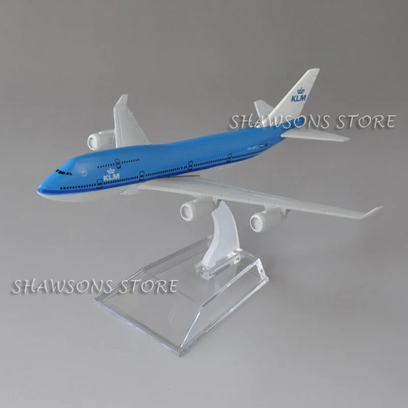 Литая металлическая Игрушечная модель самолета 1:440 Боинг 747 400 KLM миниатюрная