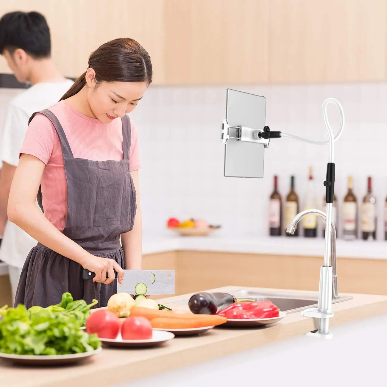 

130cm Flexible Long Arm Phone Holder 360 Clip Lazy Bracket For 3.5-6.3 inch Mobile Phone Tablet Desktop Stand For iPhone Samsung