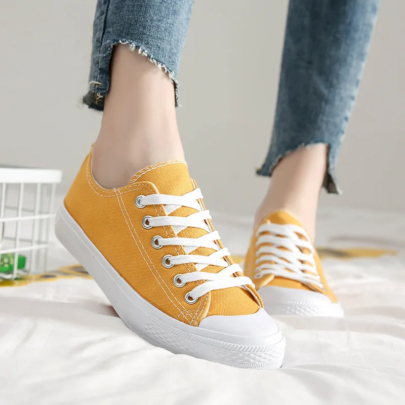 Женские кроссовки 2020 модные повседневные женские со шнуровкой однотонные