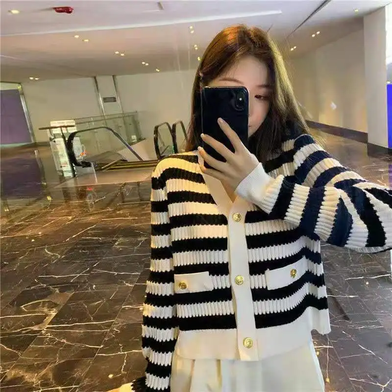 

Spring and autumn women's new jacket women's versatile cardigan sweater 2021 niche design top