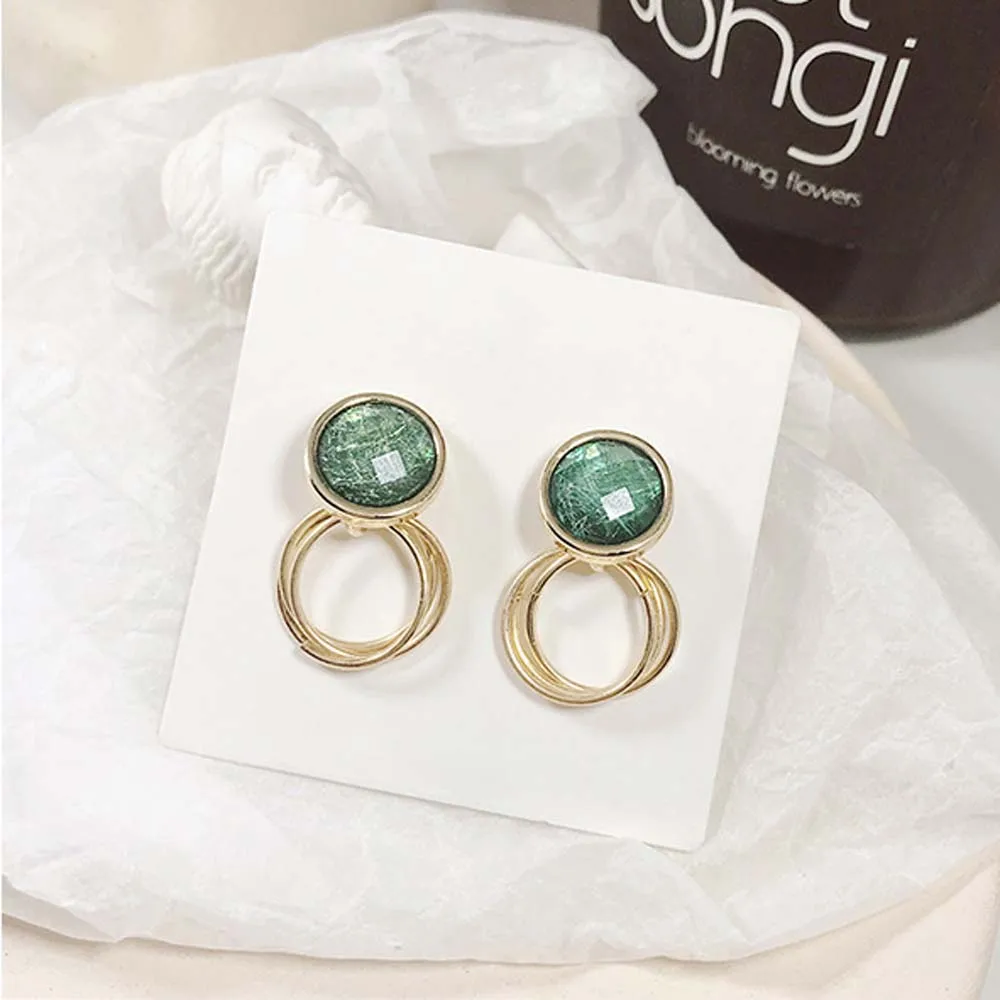 

2021 New Temperament French Woman Contracted Style Restoring Ancient Ways Round Stud Earrings Jewelry Gifts