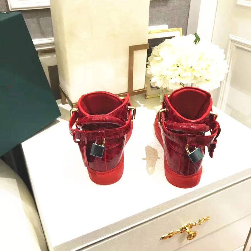 Европейские и американские высококачественные полипропиленовые новые высокие