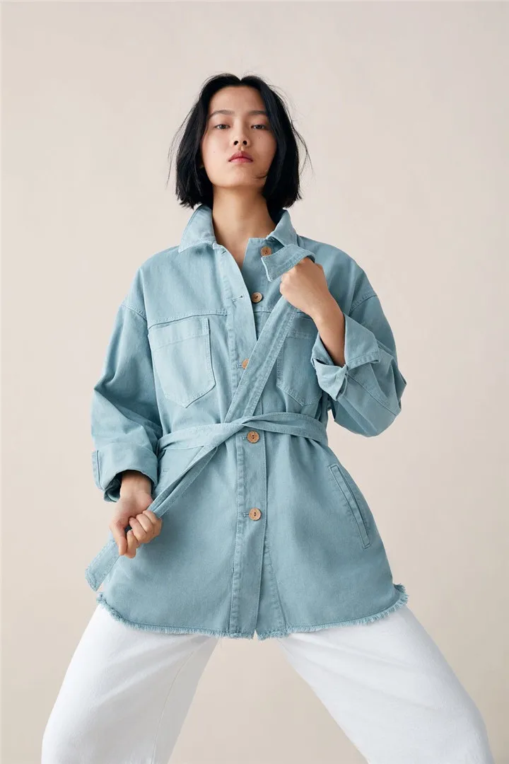 Женское джинсовое пальто с поясом Осеннее длинное базовое для женщин