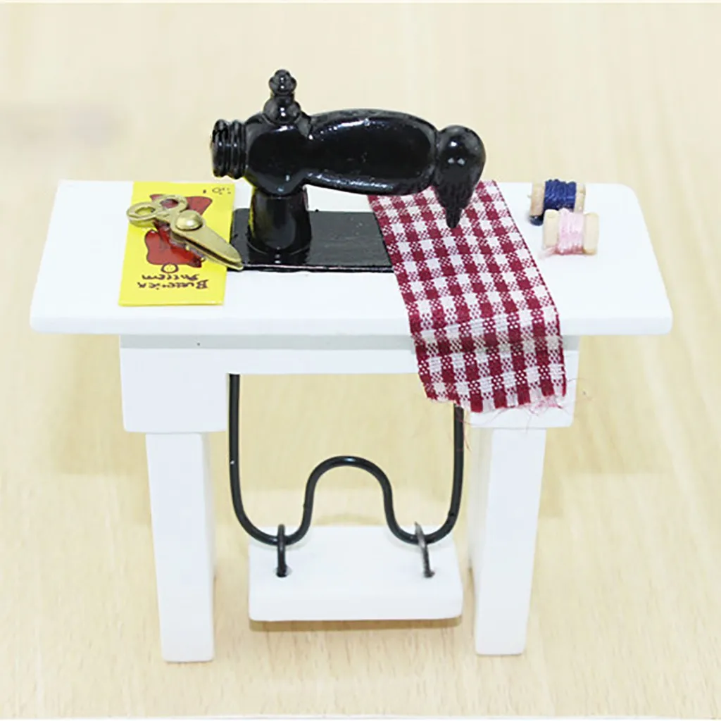 Mini Sewing Machine Dollhouse Decoration Chinese TraditionalFit for 1:12 dollhouse Baby toys Детские игрушки Juguetes para niños |