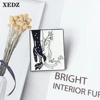 xedz retro black and white comics hand in hand enamel pin flower romantic metal badge love punk lapel brooch couple jewelry