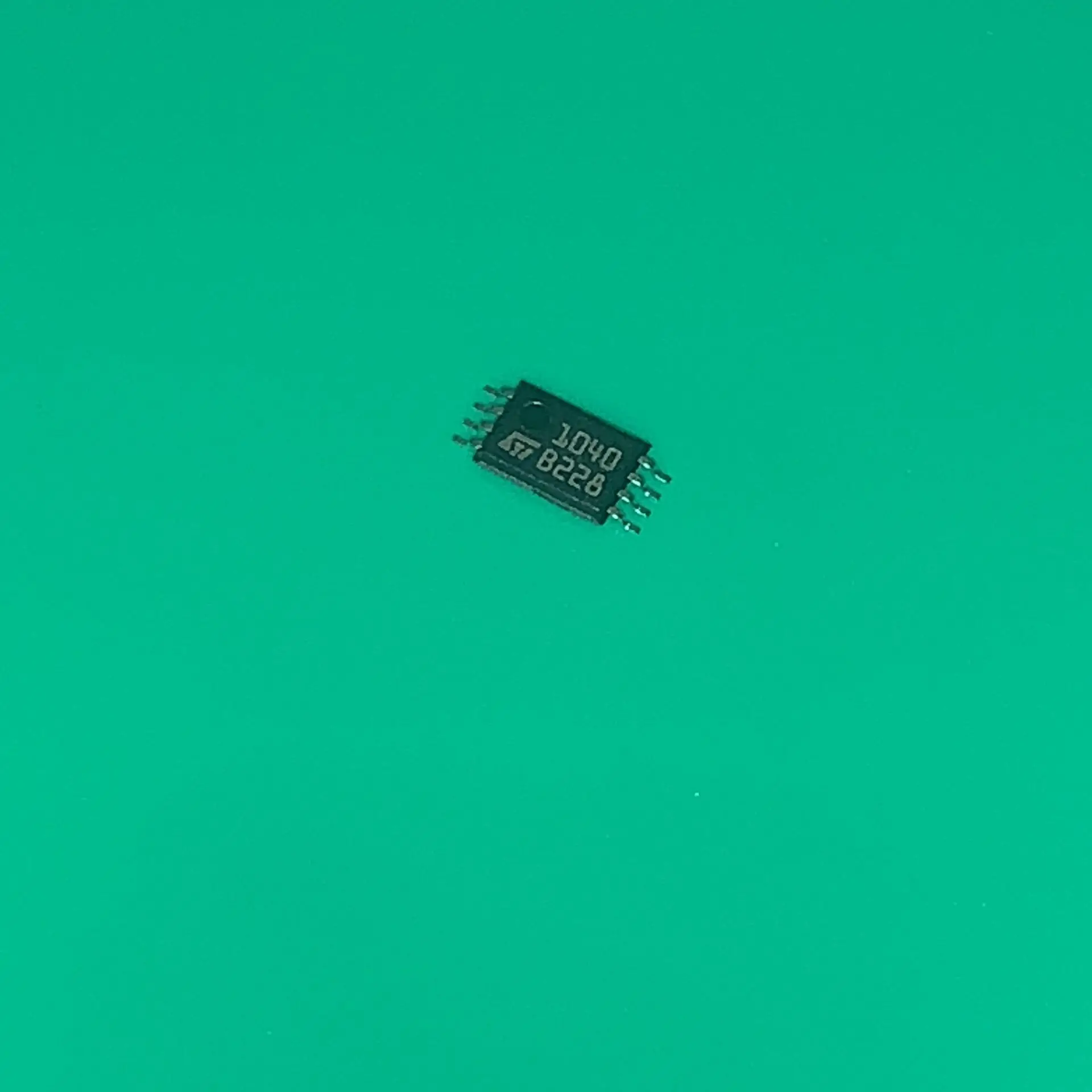 SPV1040TTR TSSOP 8 1040 SPV1040T защитный чехол для мобильного телефона IC солнечная батарея
