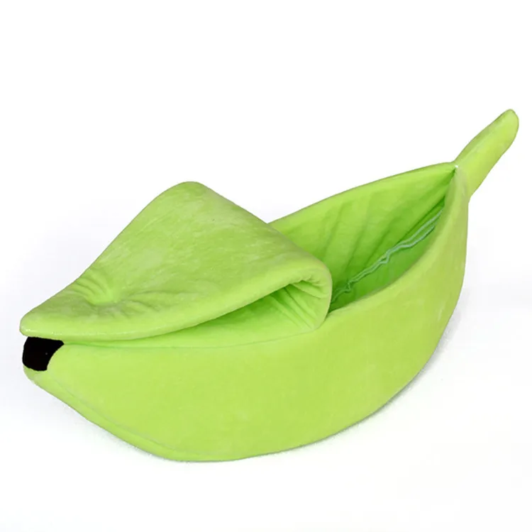 

Pet products creative dog kennel banana shape cat kennel warm pet kennel in winter
