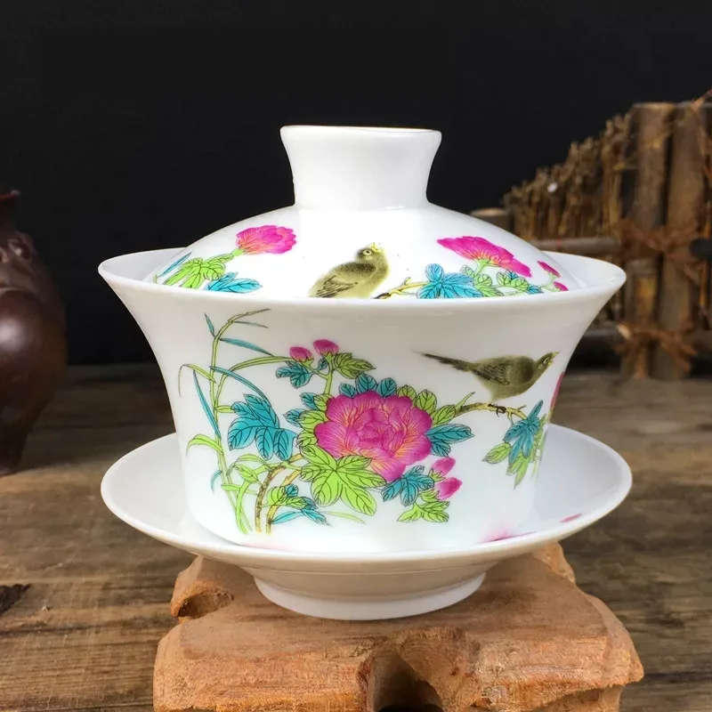Flower and Bird Sancai gaiwan Цзиндэчжэнь фарфор 200 мл восемь сокровища чайная чаша китайский синий и белый фарфор чайная чашка и блюдце набор - Цвет: Flower and Bird