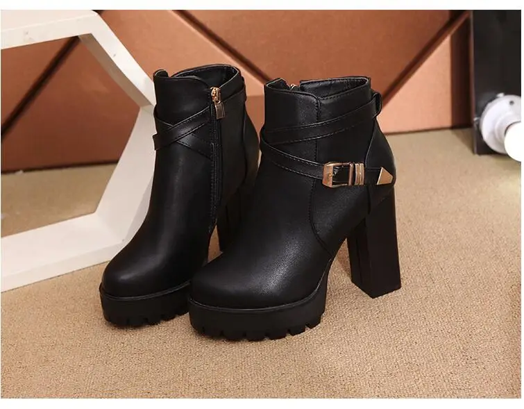 20 21 new high heel side zipper leather women platform ankle boots women round toe shoes autumn and winter Martin short velvet