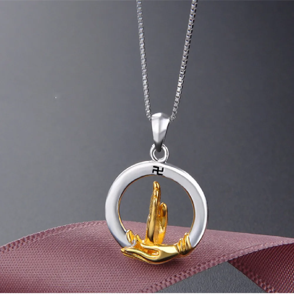 

Product material: 925 sterling silver gold-plated Product size: length 22.7mm wide 15.4mm Product weight: 3g Product packaging