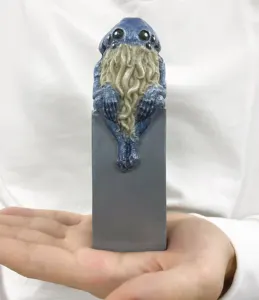 Новинка статуя фильма Ктулху митоса, мыслитель Ктулху, модельная фигурка из смолы для гаража, украшение стола, подарок для детей, игрушка